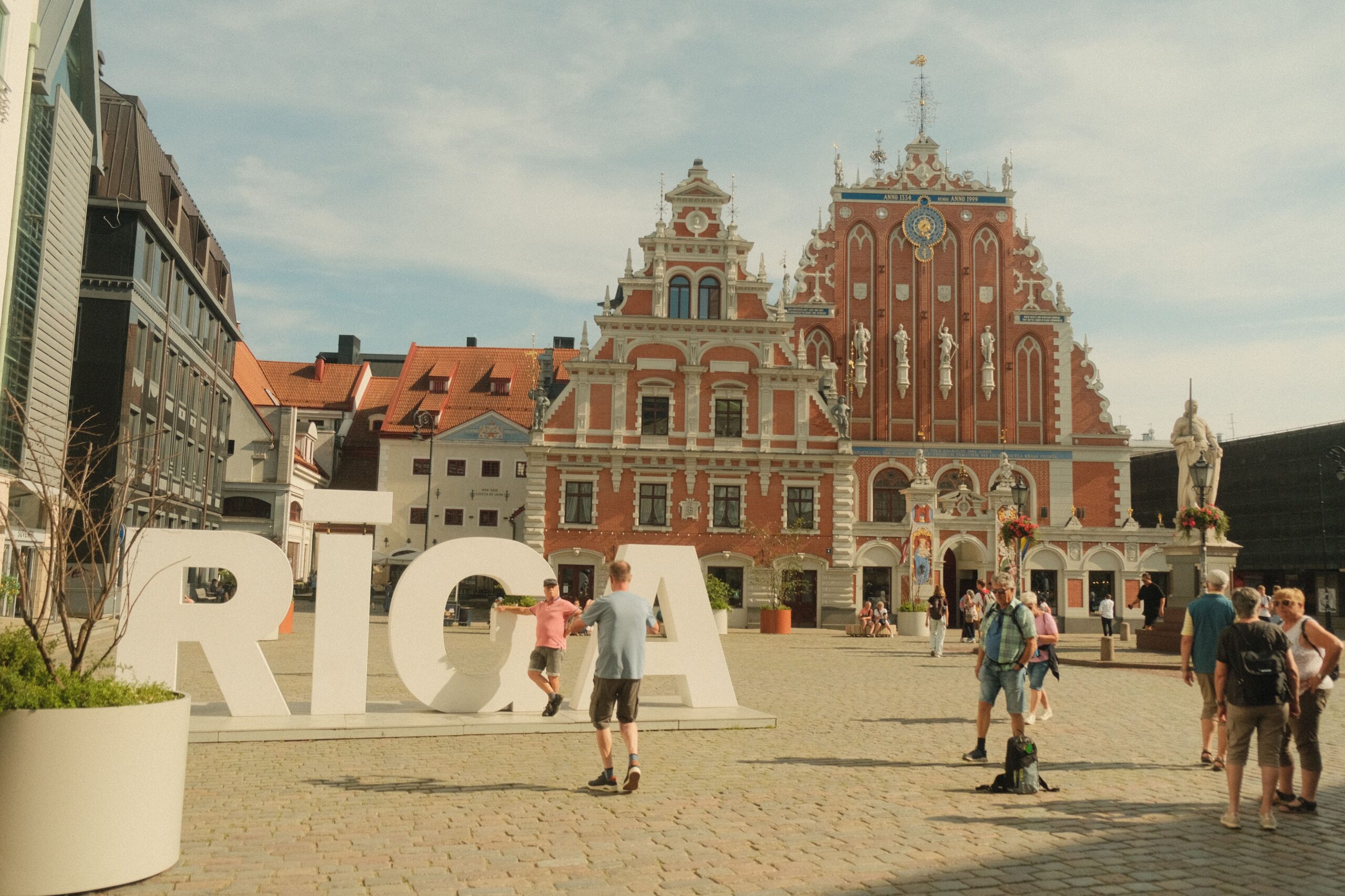 Ventspils: cidade portuária com forte infraestrutura digital na Letônia Paisagem urbana de Ventspils, cidade portuária da Letônia