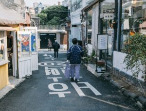 Salário Mínimo na Coreia do Sul em Reais (2026): Valores e Custo de Vida Salário Mínimo na Coreia do Sul em Reais (2026): Valores e Custo de Vida