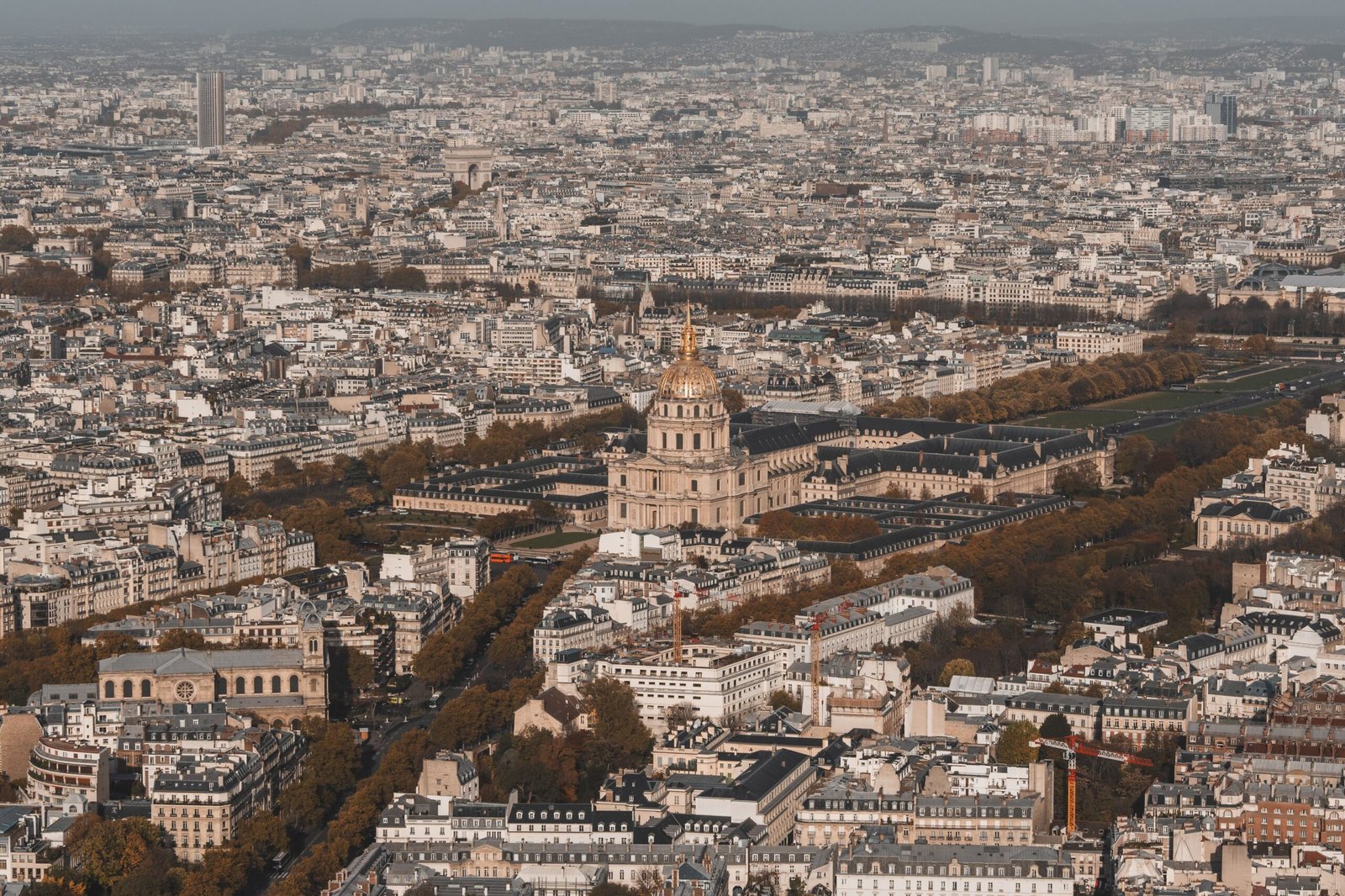 Trabalhar na França em cidades como Lyon e Toulouse: opções com custo de vida menor que Paris